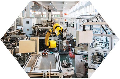 國產(chǎn)割草機(jī)器人走俏海外 智能科技助力高效園林養(yǎng)護(hù)